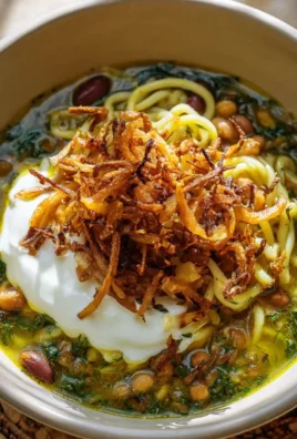 Authentische Persische Nudelsuppe: Herzhaft & Lecker